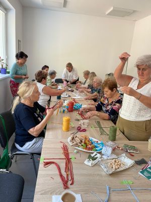 zajęcia artystyczne dla seniorów